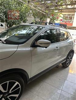 نیسان ڕۆگ سپۆرت